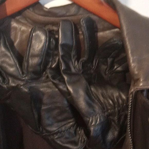 Men’s Claiborne very dark brown Lambskin Leather Jacket - Picture 12 of 15